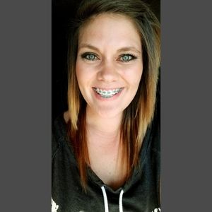 Meet your Posher, Leah